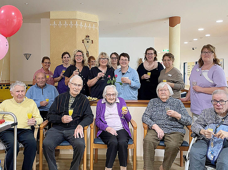 Friseurlädchen feiert 1-jähriges Bestehen im Alten- und Pflegeheim St. Hildegard Emmelshausen